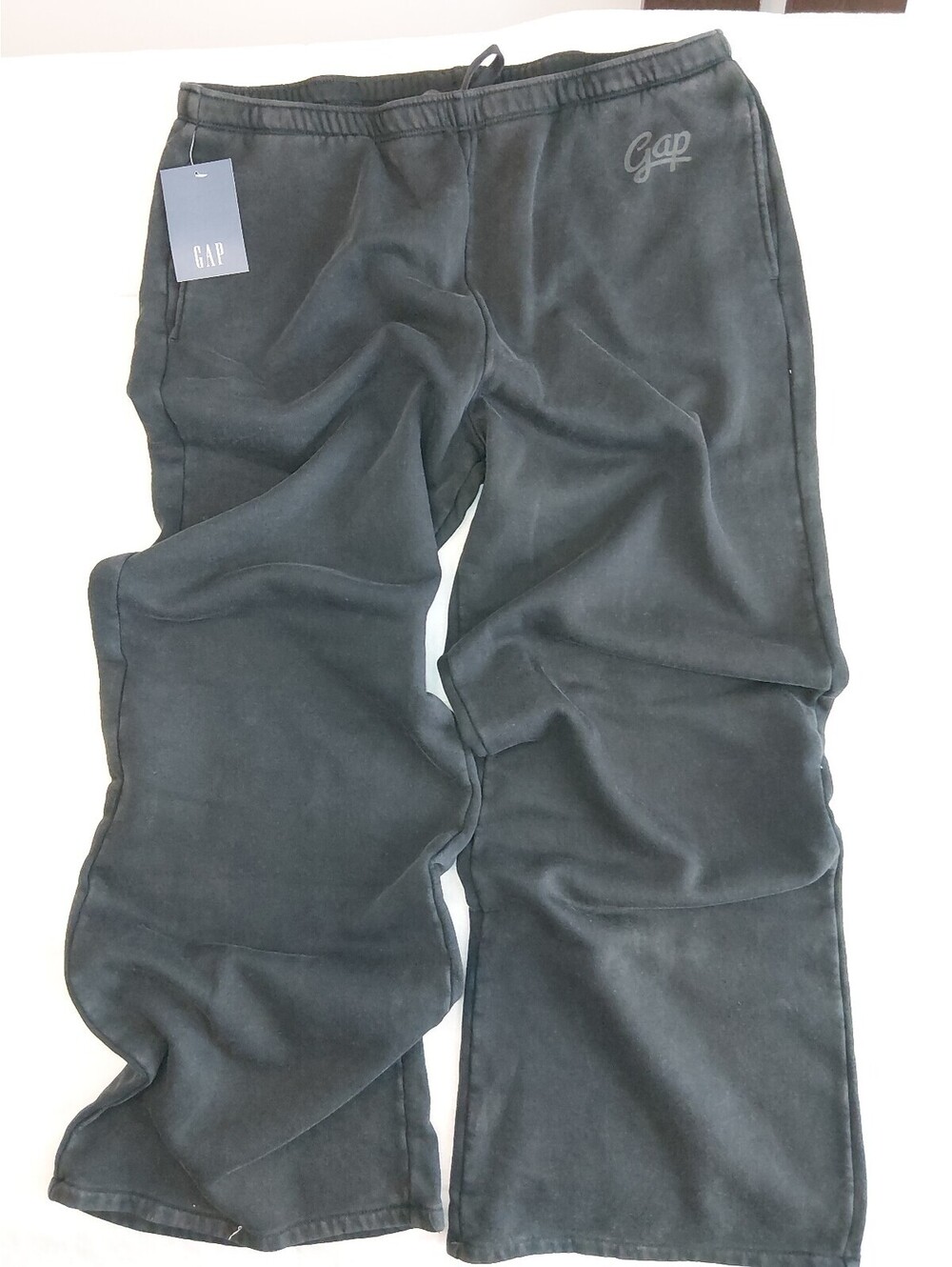 Gap Logo Fleece-Lined Wide-Leg Pants. 171